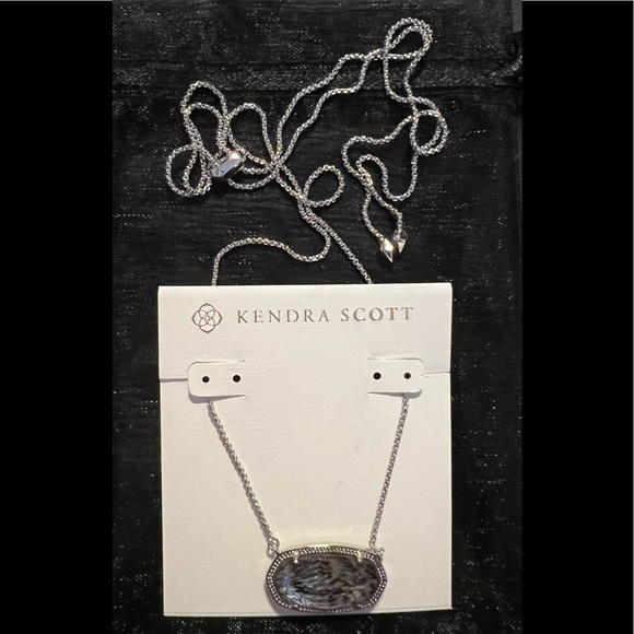 LOWEST PRICE AUTHENTIC KENDRA SCOTT 🆑 Final Sale-No Offers-No Shipping Discount - Picture 8 of 11